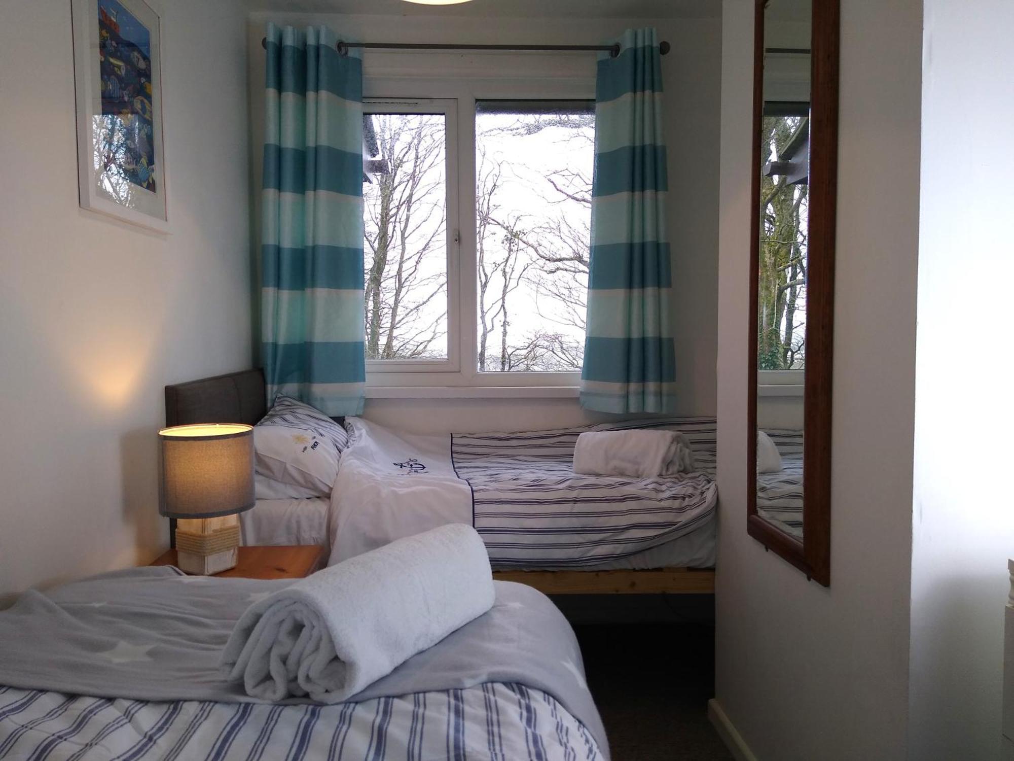 Three Bed * Hayle